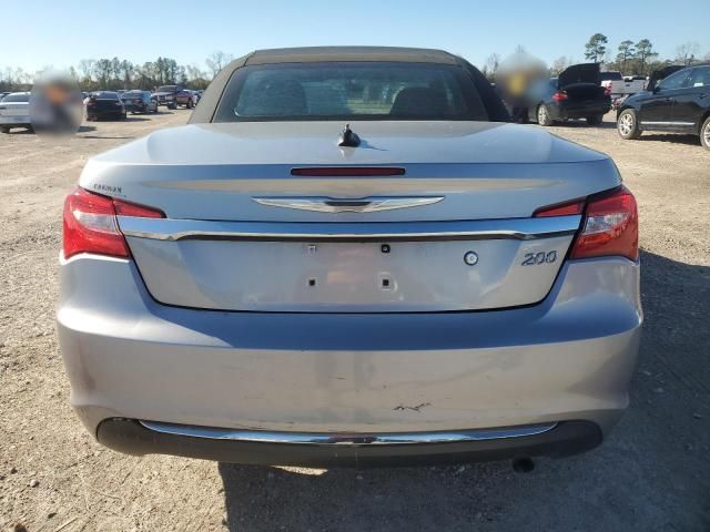 2014 Chrysler 200 Touring