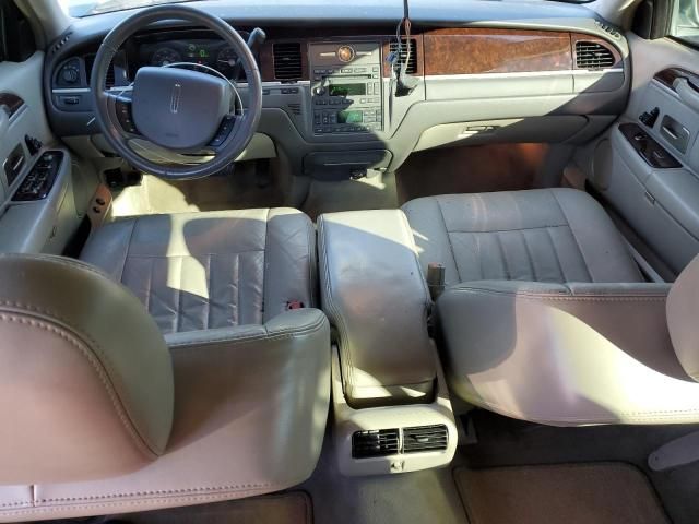 2006 Lincoln Town Car Signature