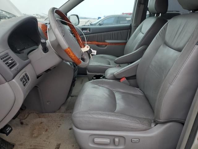 2006 Toyota Sienna XLE