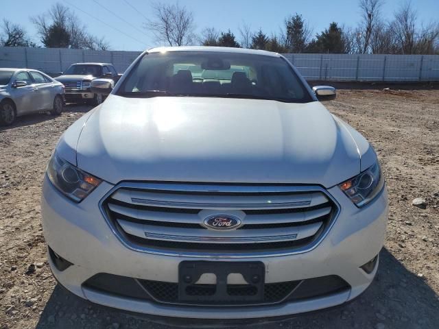 2015 Ford Taurus Limited