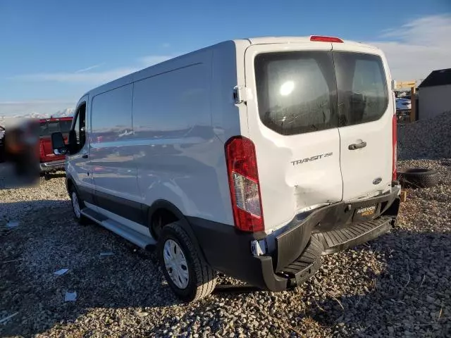 2022 Ford Transit T-250