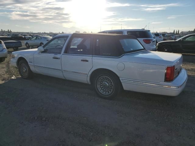 1997 Lincoln Town Car Signature