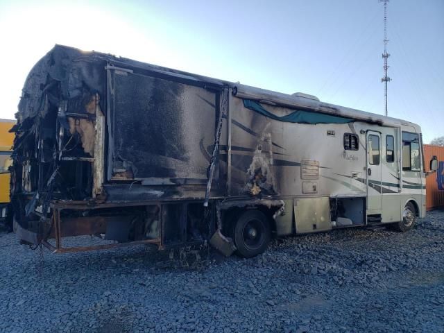 2003 Workhorse Custom Chassis Motorhome Chassis W22