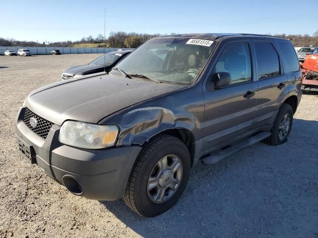 2005 Ford Escape XLS