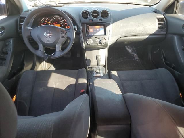 2010 Nissan Altima Base