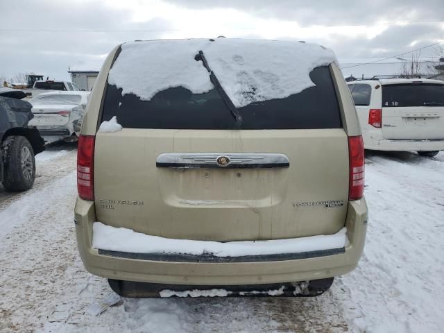 2010 Chrysler Town & Country Limited