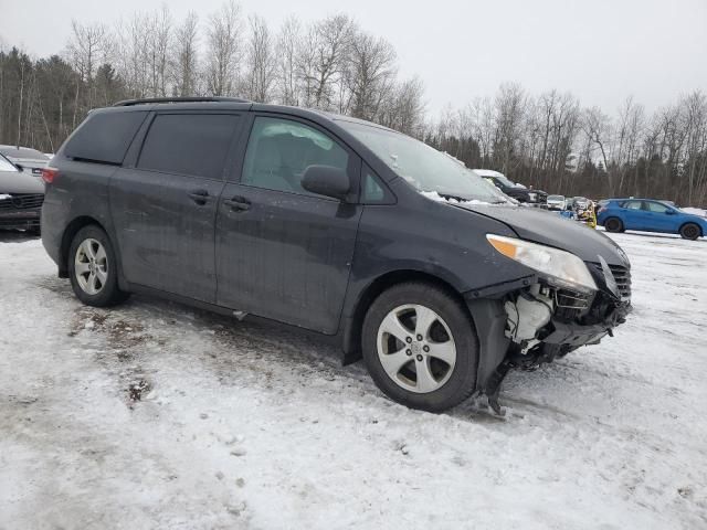 2015 Toyota Sienna LE