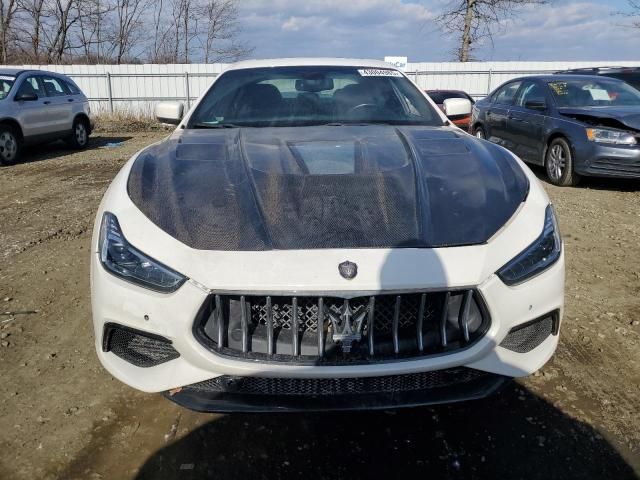 2016 Maserati Ghibli S