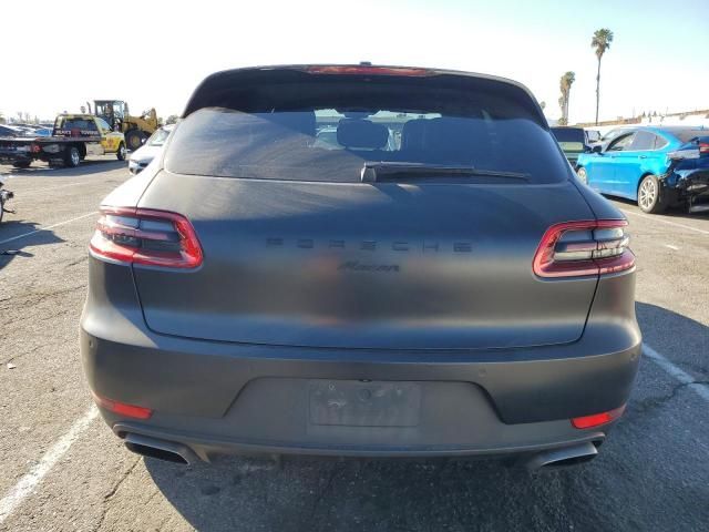 2018 Porsche Macan