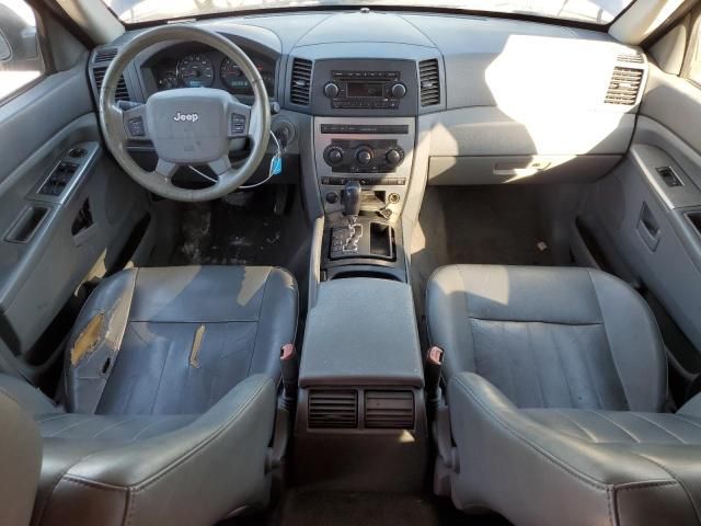 2006 Jeep Grand Cherokee Laredo