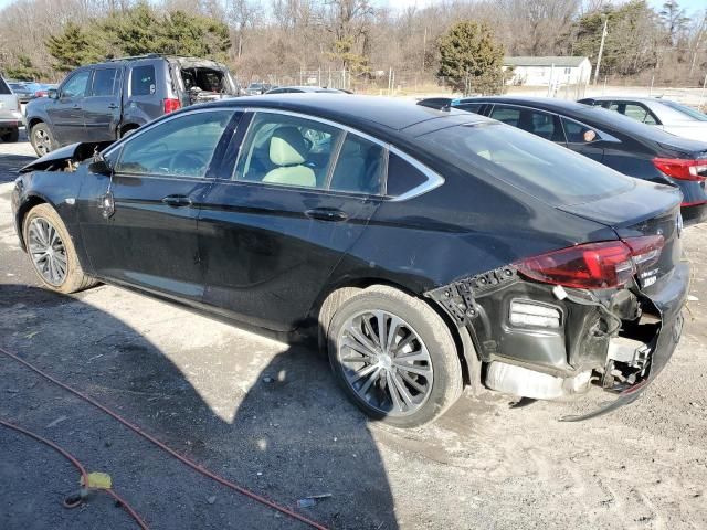 2018 Buick Regal Essence