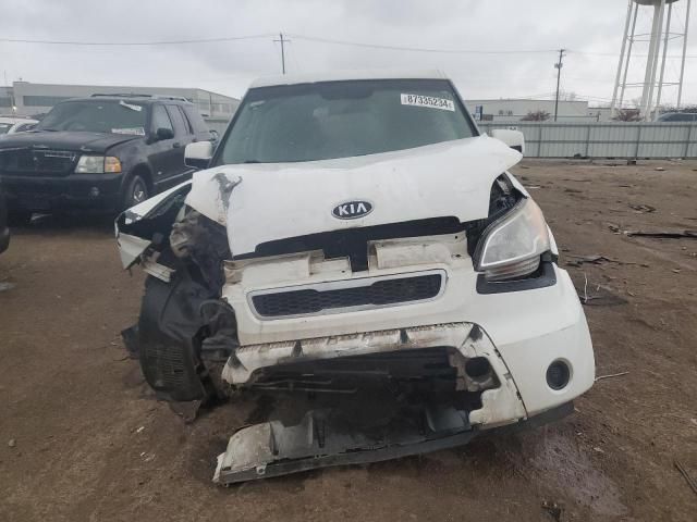 2010 KIA Soul +