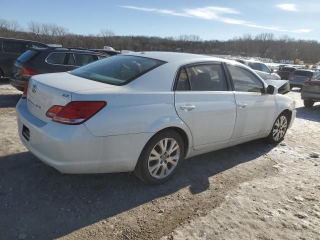 2010 Toyota Avalon XL