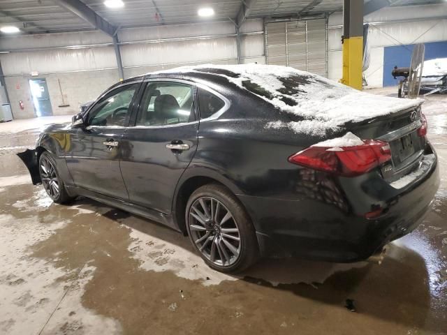 2016 Infiniti Q70 3.7