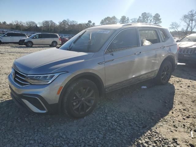 2023 Volkswagen Tiguan SE