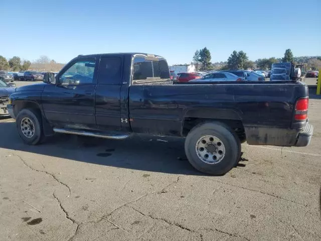 1999 Dodge RAM 2500