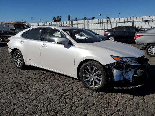 2016 Lexus ES 300H