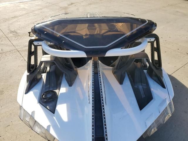 2019 Polaris Slingshot