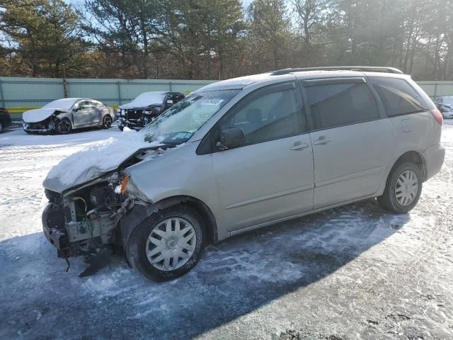 2007 Toyota Sienna CE