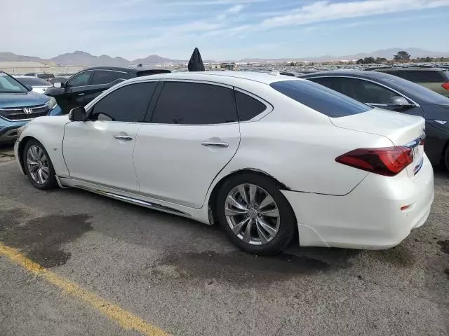 2017 Infiniti Q70 3.7