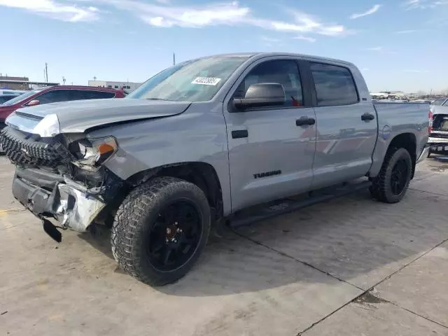 2021 Toyota Tundra Crewmax SR5