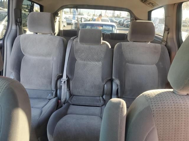 2006 Toyota Sienna CE