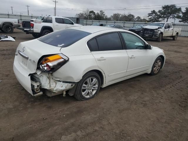 2010 Nissan Altima Base