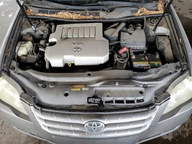 2005 Toyota Avalon XL