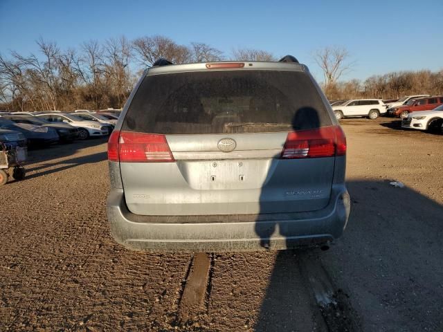 2005 Toyota Sienna XLE