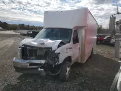 Salvage cars for sale from Copart Lufkin, TX: 2022 Ford Econoline E450 Super Duty Cutaway Van