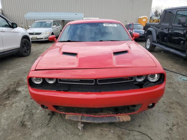 2015 Dodge Challenger SXT Plus