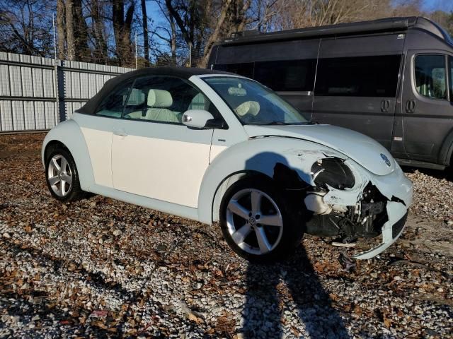 2010 Volkswagen New Beetle