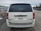 2010 Chrysler Town & Country LX