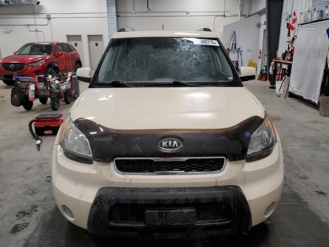 2010 KIA Soul +