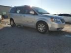 2009 Chrysler Town & Country Touring