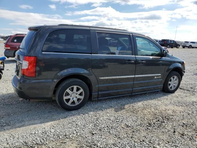 2011 Chrysler Town & Country Touring