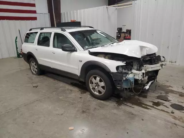 2004 Volvo XC70