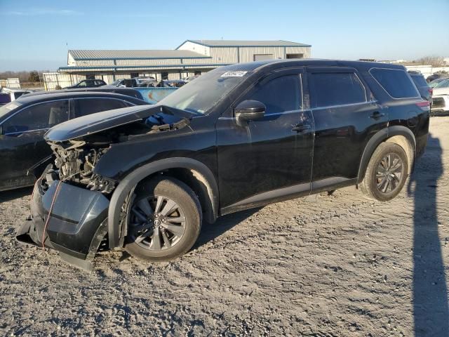 2022 Nissan Pathfinder S