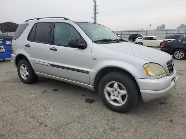 2001 Mercedes-Benz ML 320