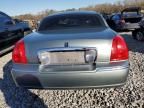 2006 Lincoln Town Car Signature