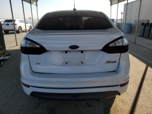 2016 Ford Fiesta SE