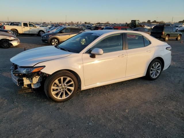 2022 Toyota Camry LE