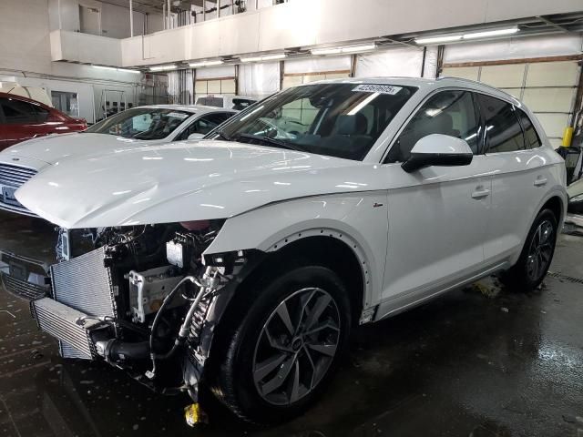 2023 Audi Q5 Premium Plus 45