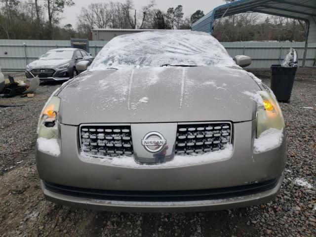 2005 Nissan Maxima SE