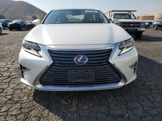 2016 Lexus ES 300H