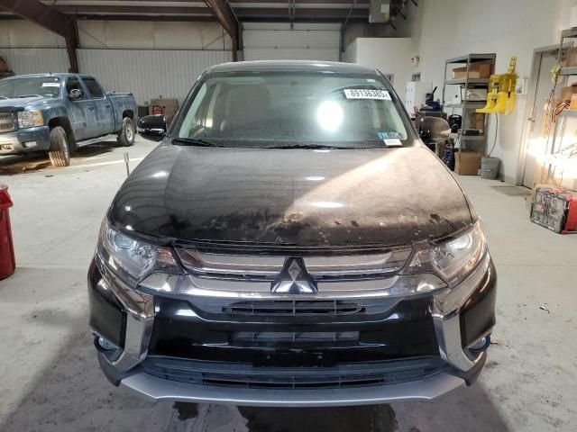 2017 Mitsubishi Outlander SE