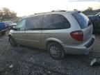 2005 Chrysler Town & Country LX