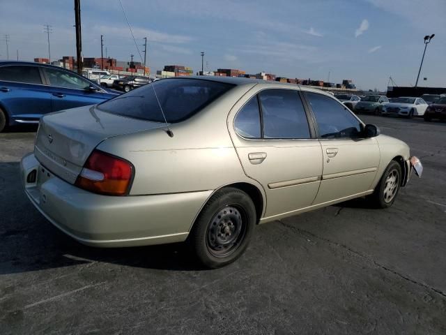 1999 Nissan Altima XE