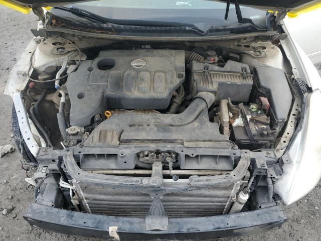 2011 Nissan Altima Base