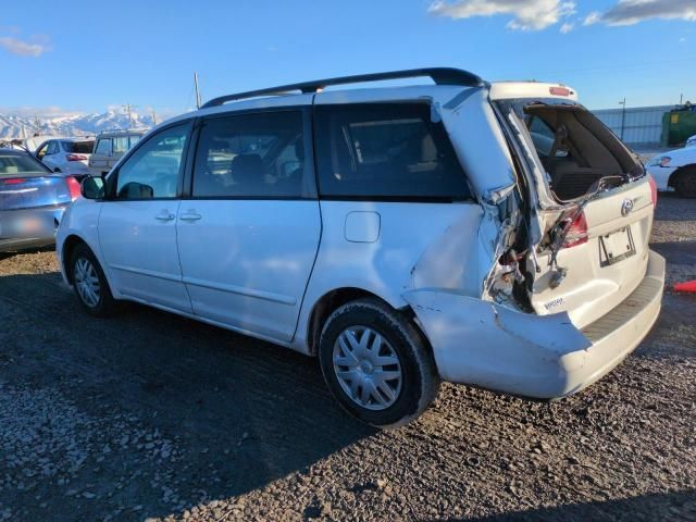 2007 Toyota Sienna CE